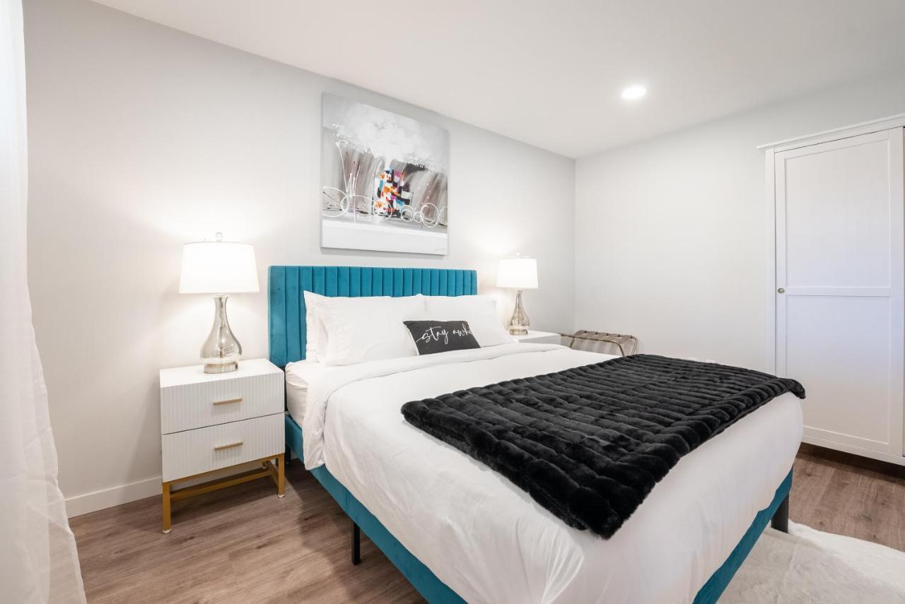 Copperwood Cozy Cellar With Hot Tub Hotel Lethbridge Ngoại thất bức ảnh